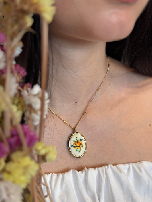 Collana vintage - GIALLO