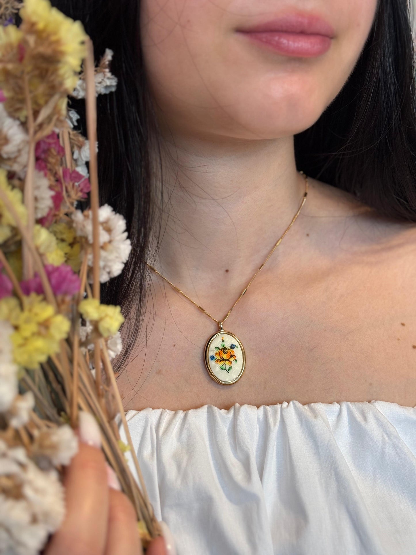 Collana vintage - GIALLO