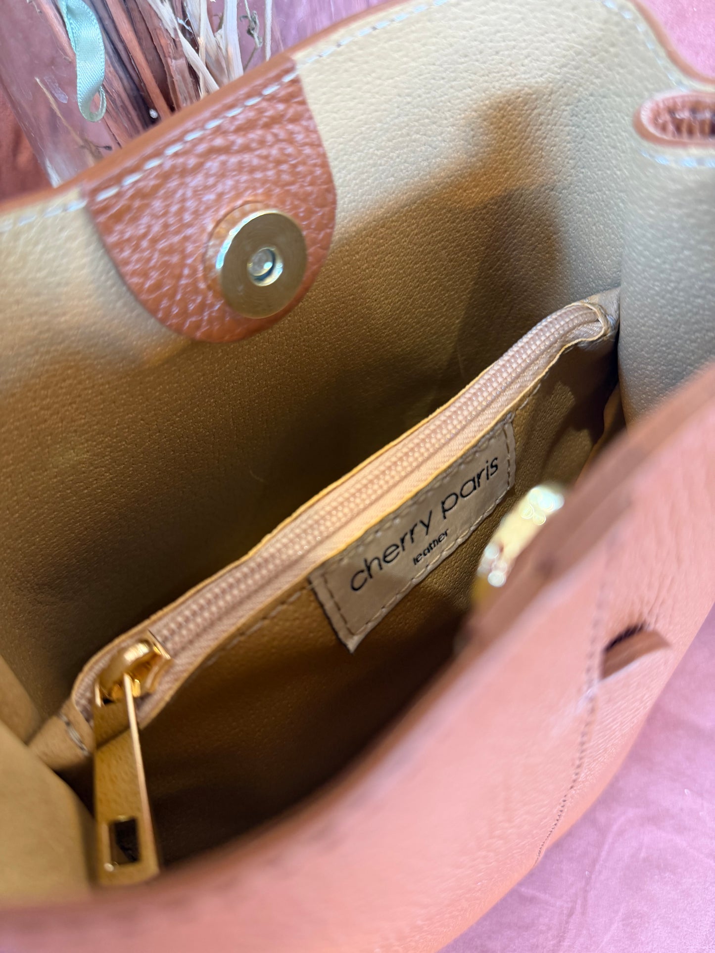 Borsa LILWEEN in pelle martellata - COGNAC